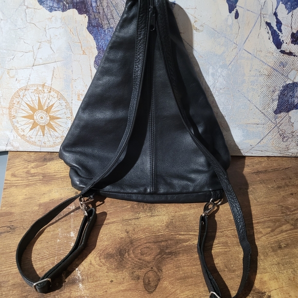 Buttery Soft Colorful Leather Convertible Crossbody, Shoulder, Backpack. - Picture 3 of 16